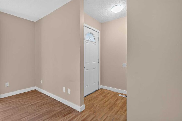 Property Photo:  112 Abalone Place NE  AB T2A 6N1 