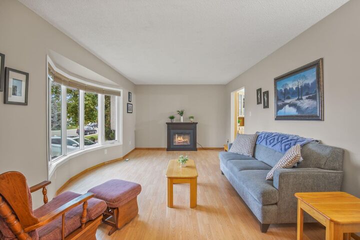 Property Photo:  39 Opal Avenue  AB T4P 1S9 