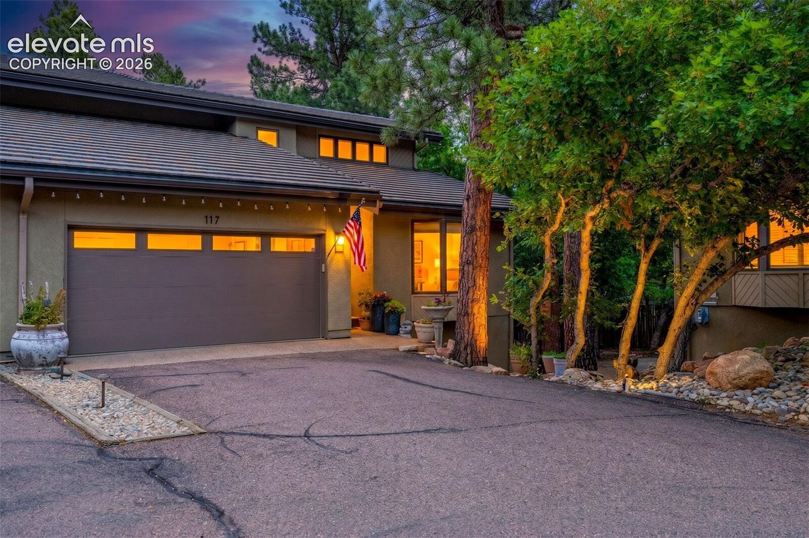 Property Photo:  117 Mayhurst Avenue  CO 80906 