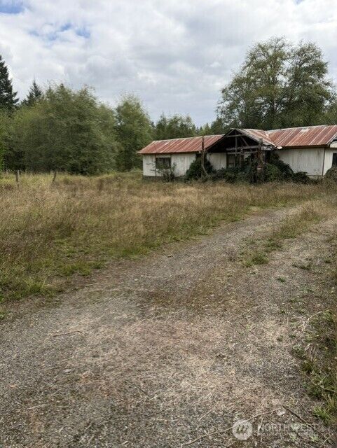 Property Photo: 153 Alpha Way WA 98570