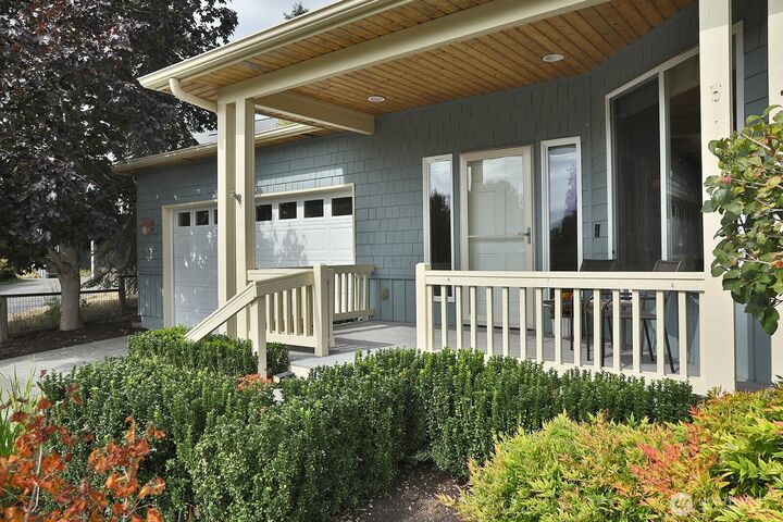 Property Photo:  5674  Lenz Place  WA 98260 