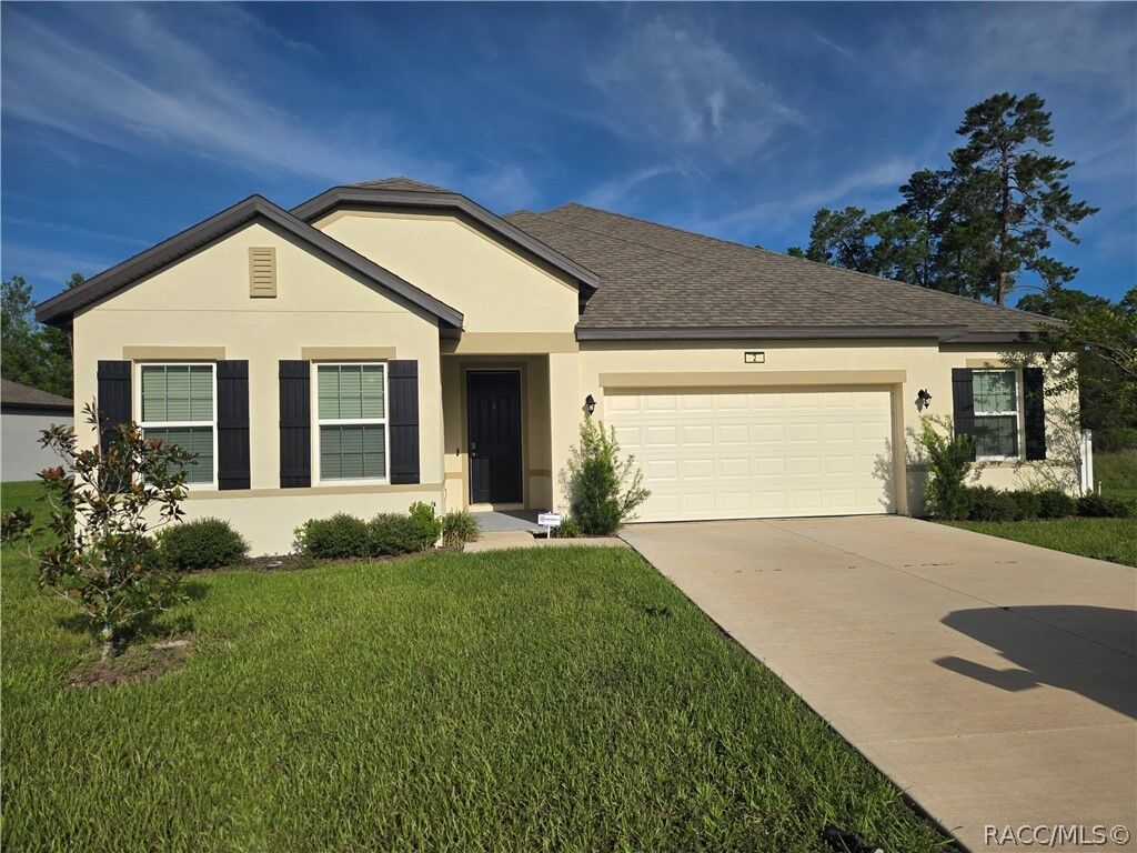 Property Photo: 2 Chrysanthemum Court FL 34446