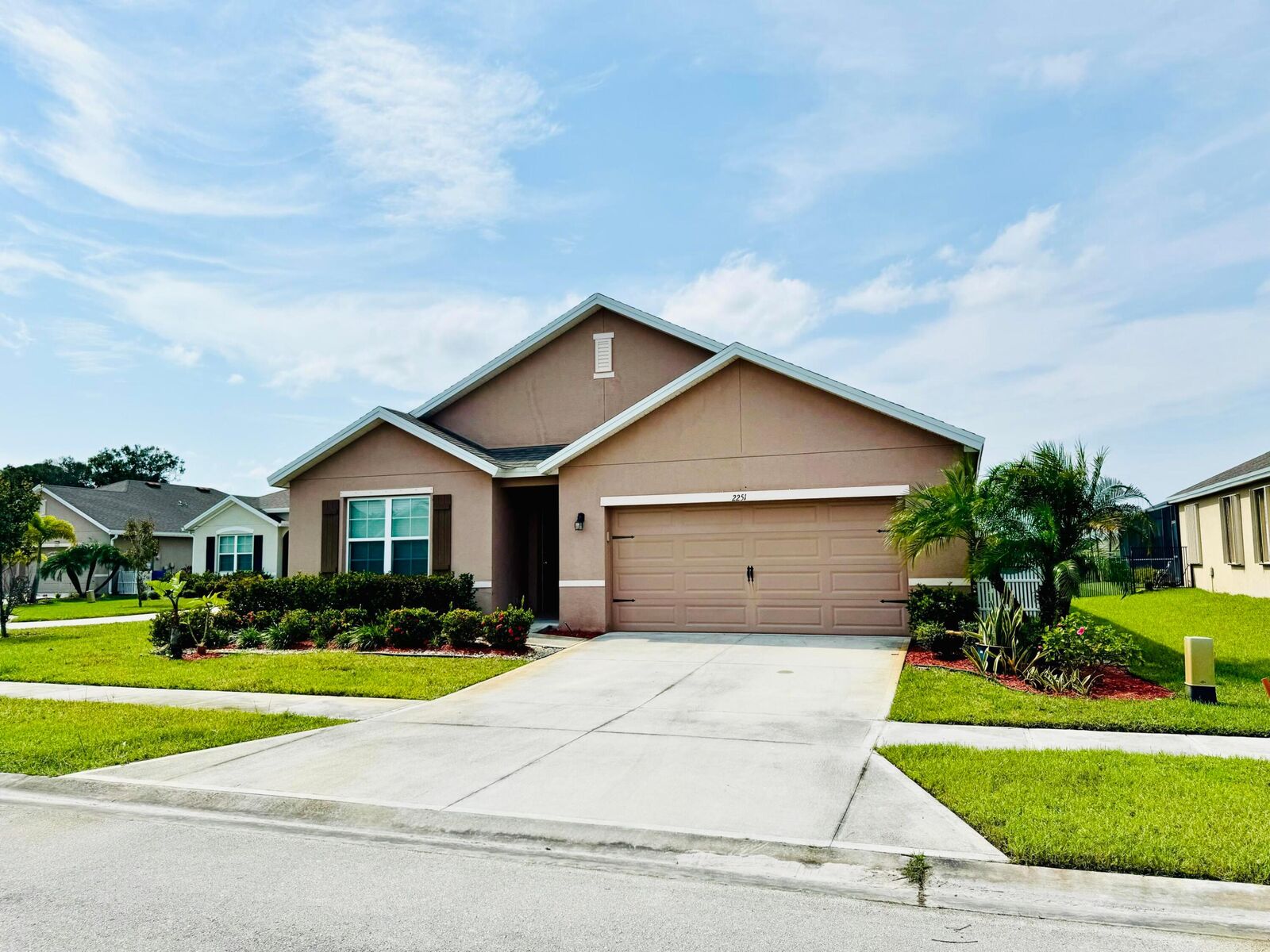 Property Photo: 2251 SW Garfield Drive SW FL 32968
