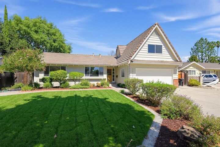 Property Photo:  1091 Rockefeller Drive  CA 94087 