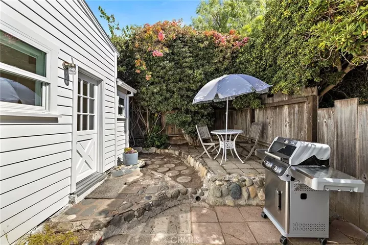 Property Photo: 330 Jasmine Street CA 92651