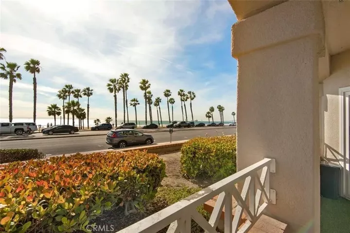 Property Photo:  900 Pacific Coast  CA 92648 