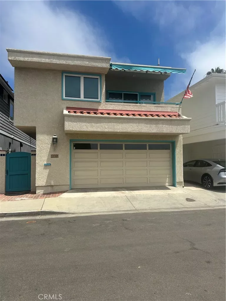 Property Photo:  3708 Channel Place  CA 92663 