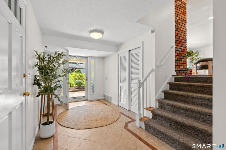 Property Photo: 10 Eastwood Road CT 06117