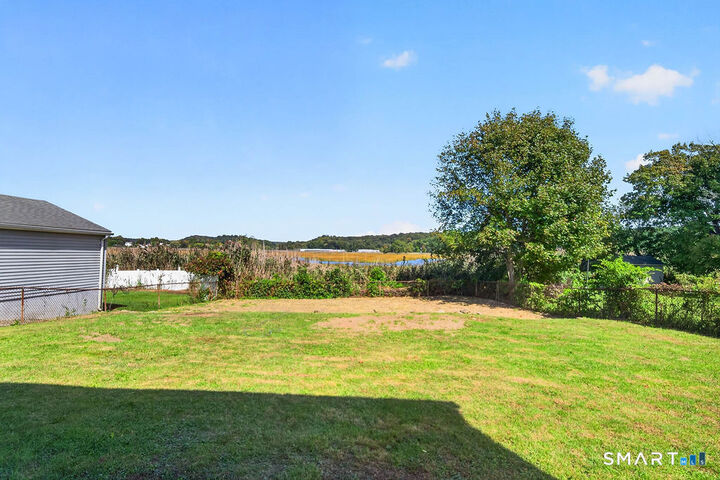 Property Photo: 102 Vista Drive CT 06512