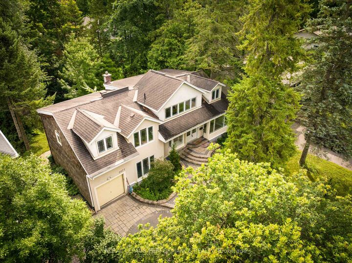 Property Photo:  2077 Palmer Avenue  ON K1H 5Z3 