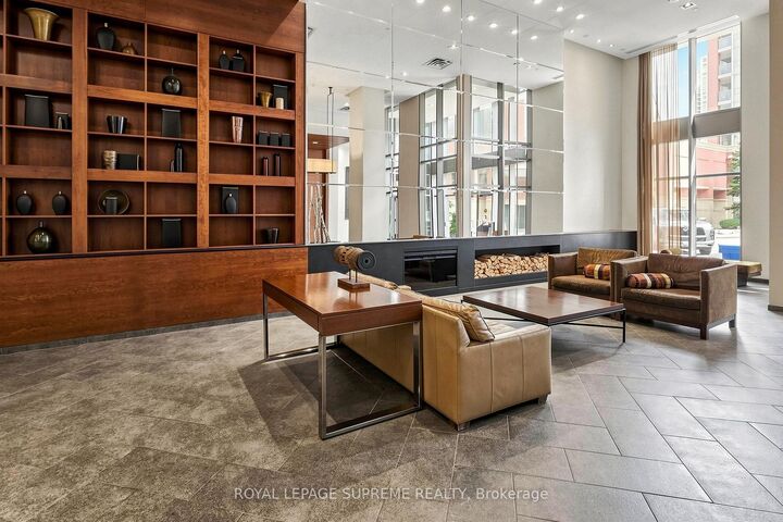 Property Photo:  4090 Living Arts Drive 1202  ON L5B 4M8 