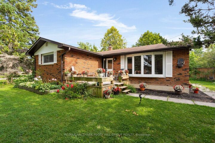 Property Photo:  3 Maguire Avenue  ON L9X 2B7 
