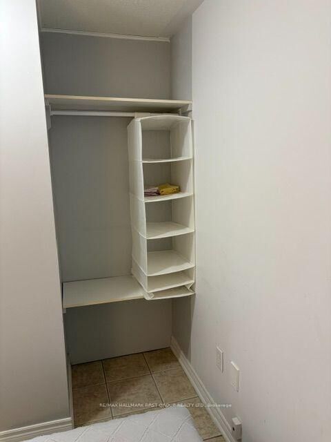 Property Photo:  28 Ignatius Lane Studio Basement  ON M1E 0A3 