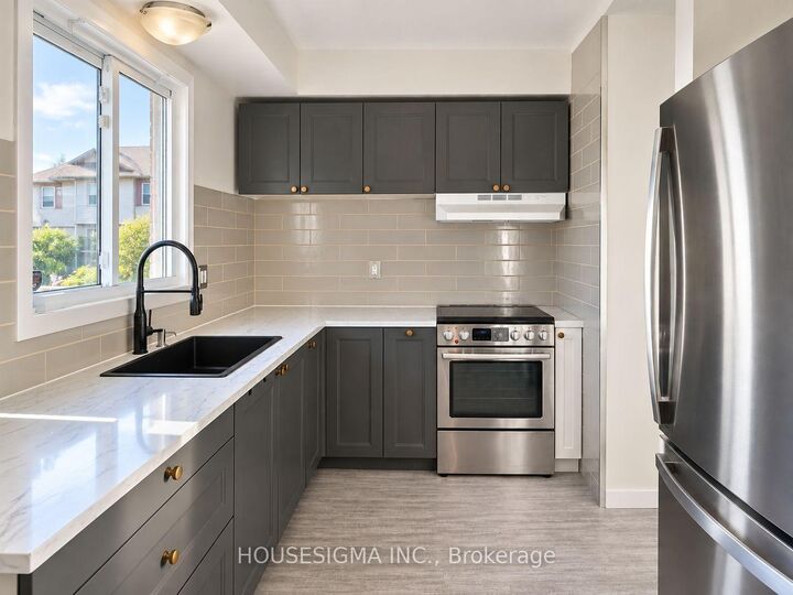 Property Photo:  230 Clarke Road 162  ON N5W 5P8 