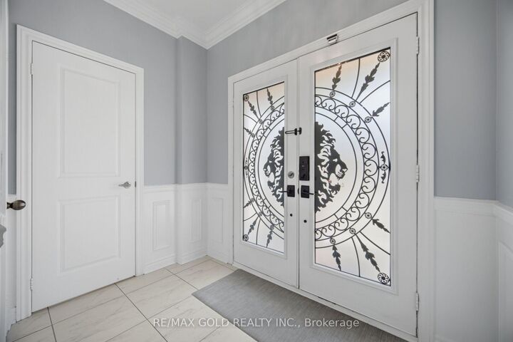 Property Photo:  78 Pennycross Crescent  ON L7A 4M2 
