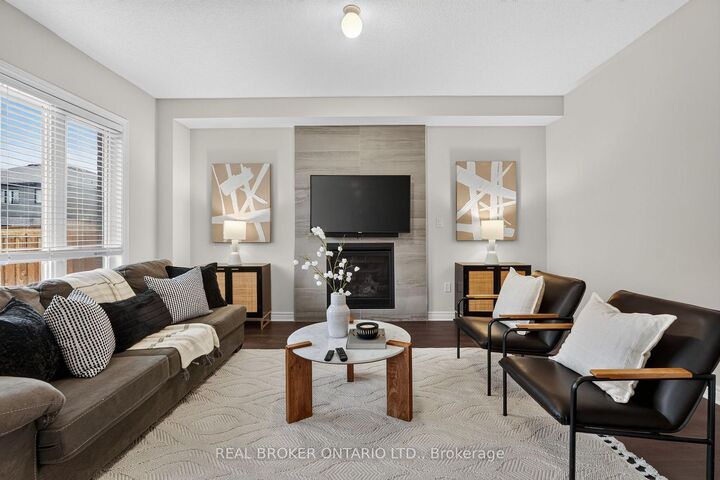 Property Photo:  205 Shoreview Drive  ON L3B 0H3 
