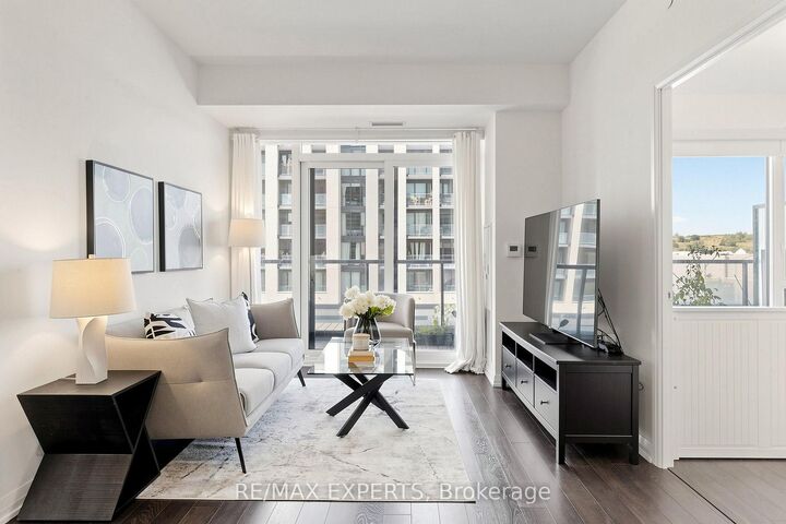 Property Photo:  99 Eagle Rock Way 302  ON L6A 5A7 