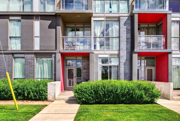 Property Photo:  5240 Dundas Street B209  ON L7L 0J6 