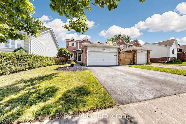 Property Photo:  63 Fenwick Avenue  ON L1C 4S1 