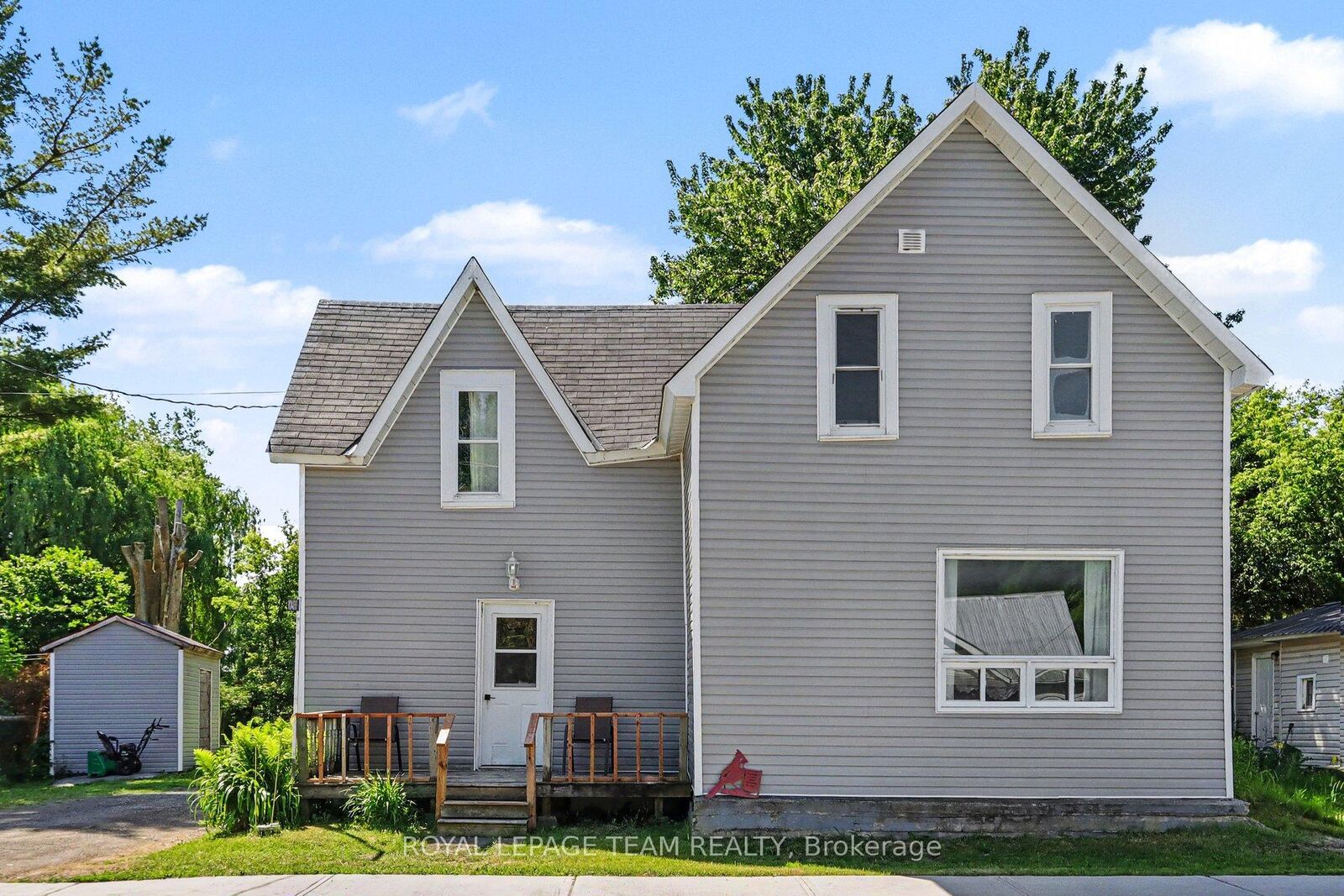 Property Photo:  10486 Clark Road  ON K0E 1S0 