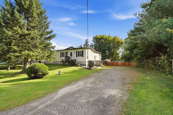 Property Photo:  3137 Union Street  ON K0B 1G0 