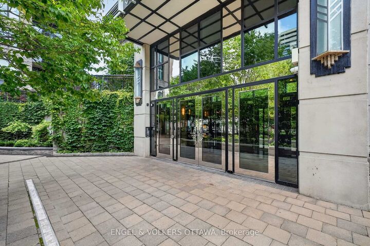 Property Photo:  245 Kent Street 706  ON K2P 0A5 