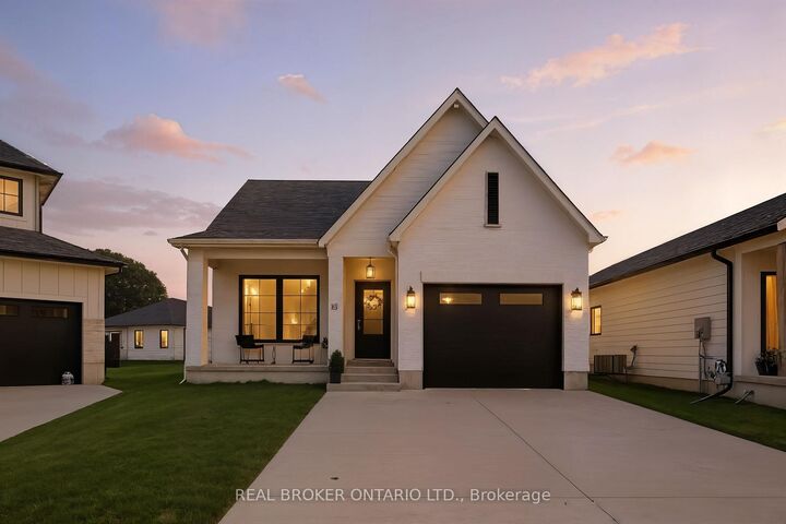 Property Photo:  10 Macneil Court  ON N0J 1T0 