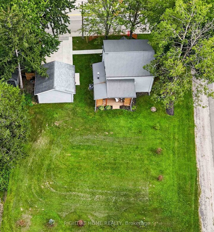 Property Photo:  35620 Fingal Line  ON N0L 1K0 