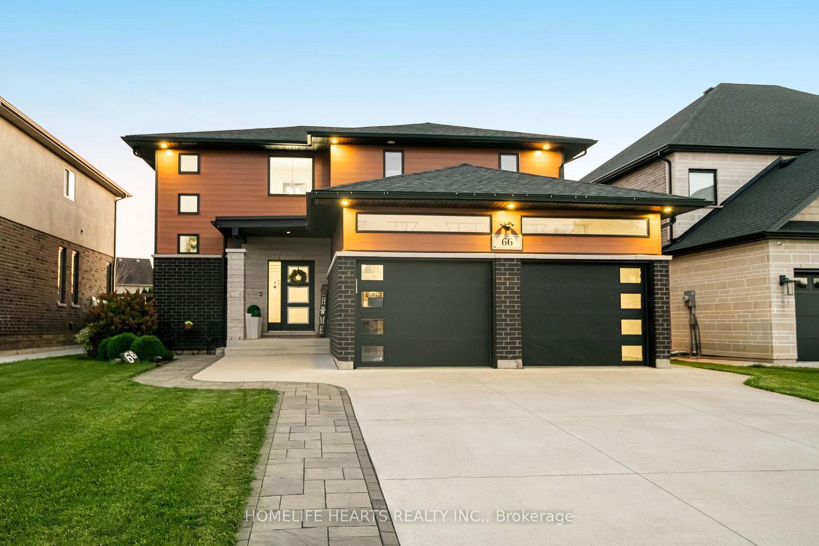 Property Photo:  66 Peachtree Lane  ON N7L 0B3 