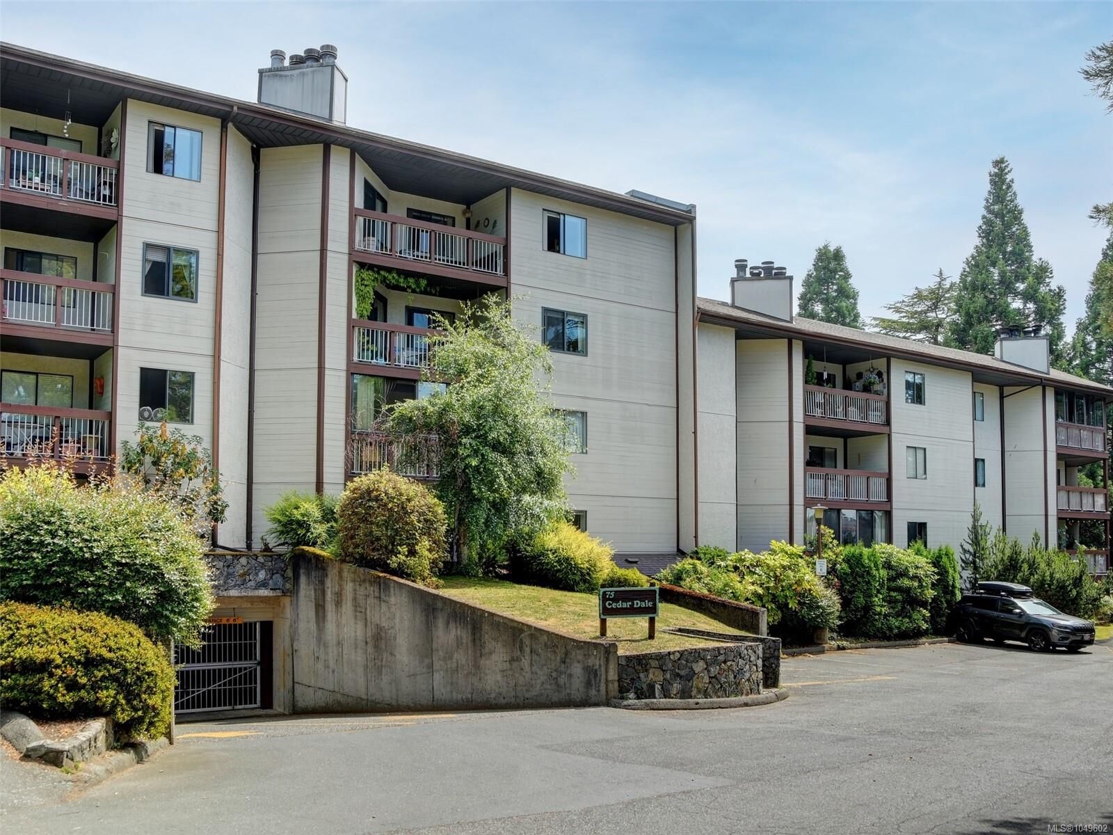 Property Photo:  75 Gorge Rd W #205  BC V9A 7A9 