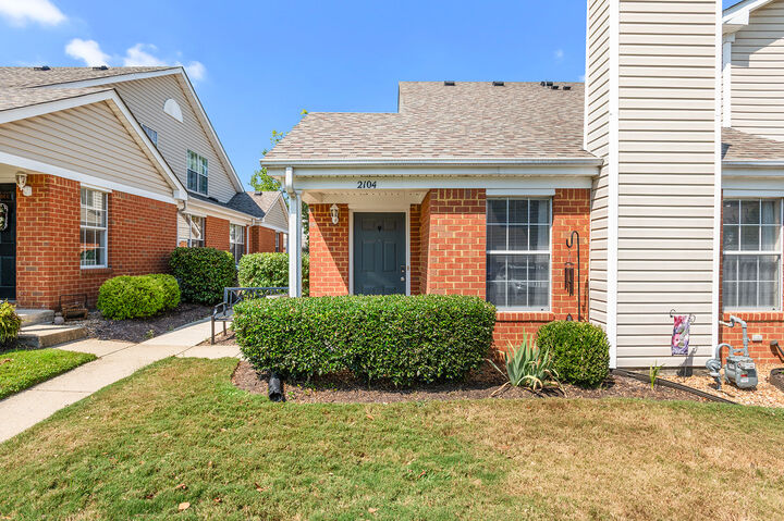 Property Photo: 2104 Westgate Circle VA 23185