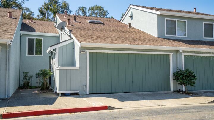 Property Photo: 1889 Chantilly Lane CA 94541