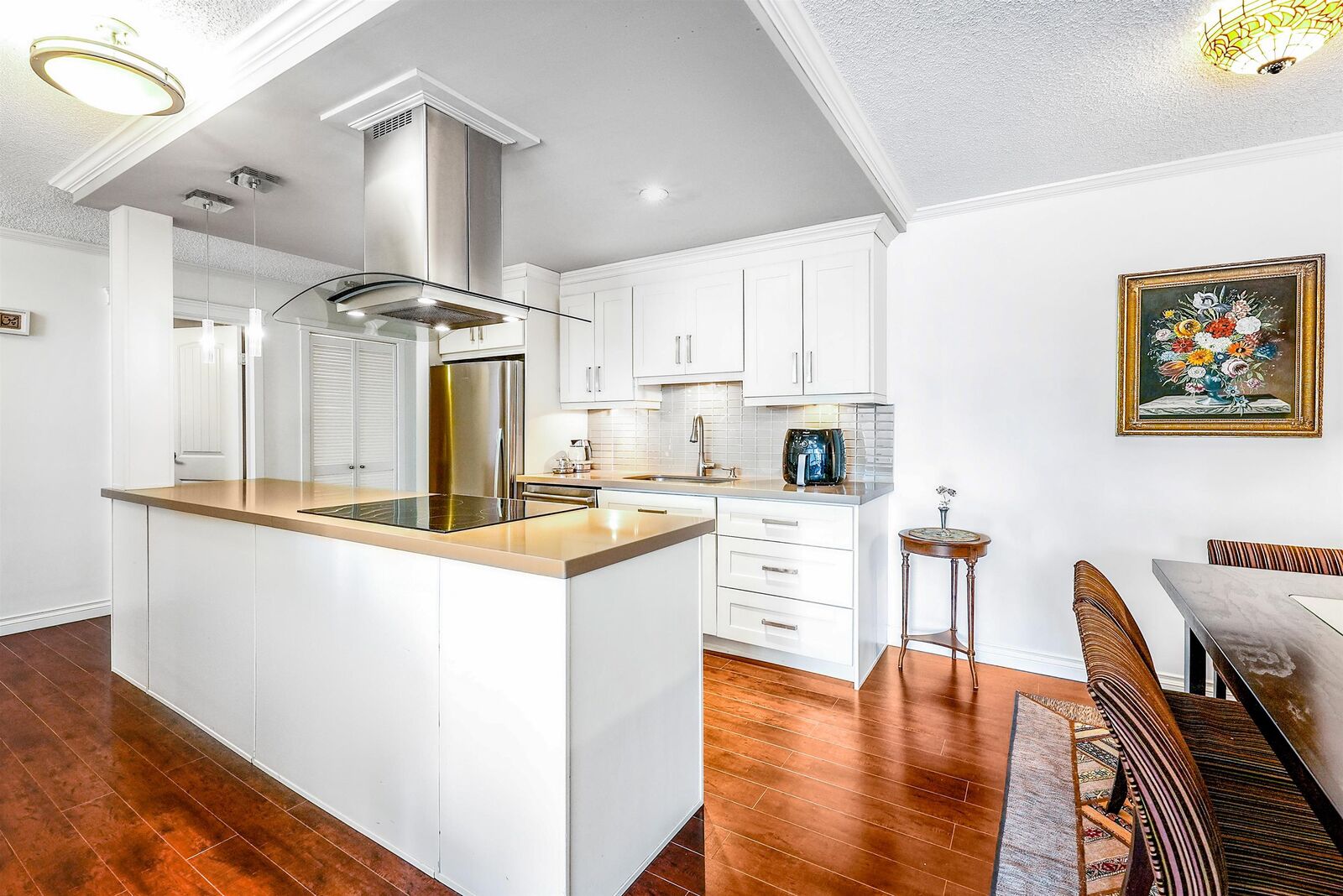 Photo de la propriété: 2020 Fullerton Avenue 306 BC V7P 3G3