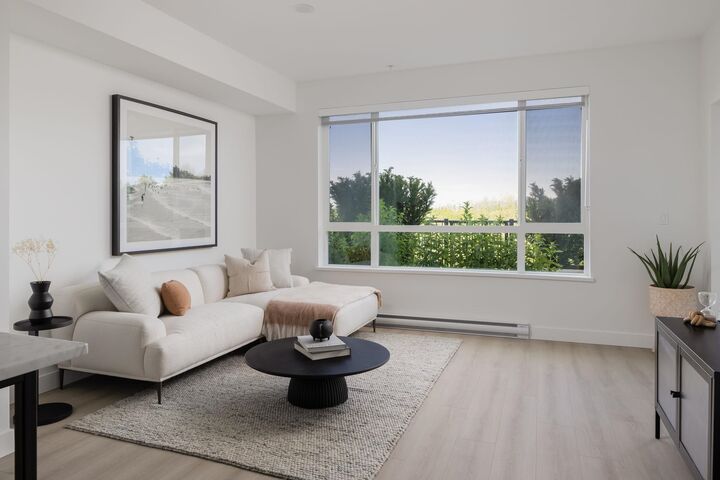 Property Photo:  2463 Rabbit Drive 218  BC V4M 0G6 