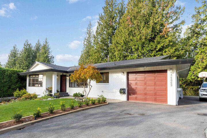 Property Photo:  34869 Everett Drive  BC V2S 7R7 