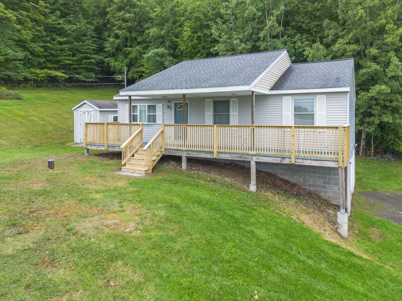 Property Photo:  1214 Arbor Glade Road  NY 13732 