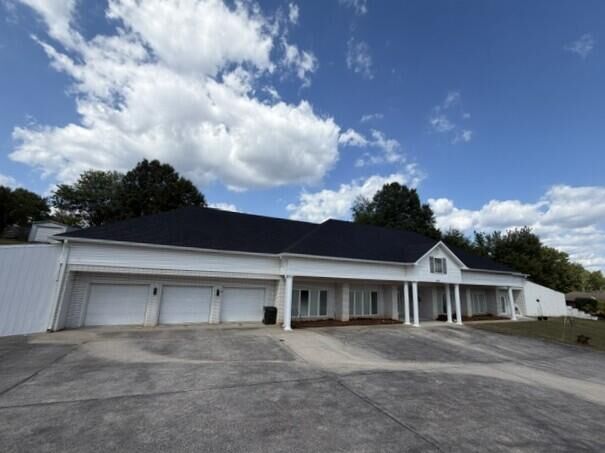 Property Photo: 802 Piedmont Lane GA 30720