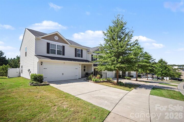 Property Photo:  3903 Rosfield Drive  NC 28214 
