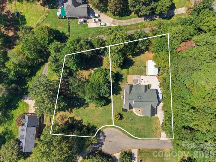 Property Photo:  4353 Pine Harbor Drive  NC 28037 