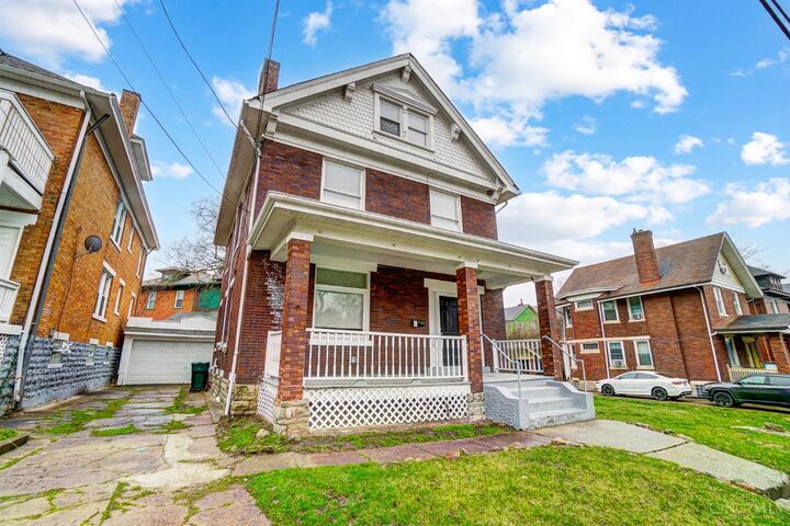 Property Photo:  1575 Dixmont Avenue  OH 45207 