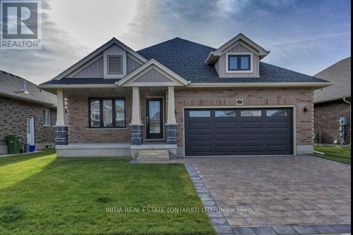 Property Photo:  49 Westlake Drive  ON N5P 4K3 