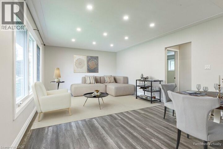 Property Photo:  173 West 32nd Street  ON L9C 5H1 