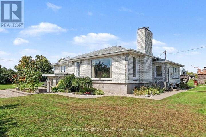 Property Photo: 2452 Colonial Road ON K4B 1J1