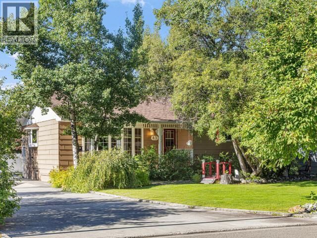Property Photo: 43 Cedar Crescent YT Y1A 4P2