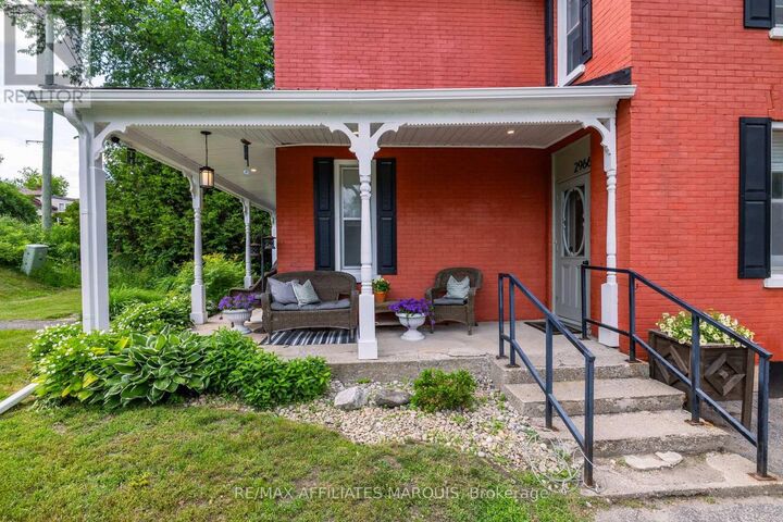 Property Photo:  2966 Highway 511 Road  ON K0G 1K0 