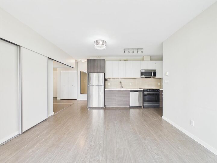 Property Photo:  13303 103A Avenue 202  BC V3T 0K6 