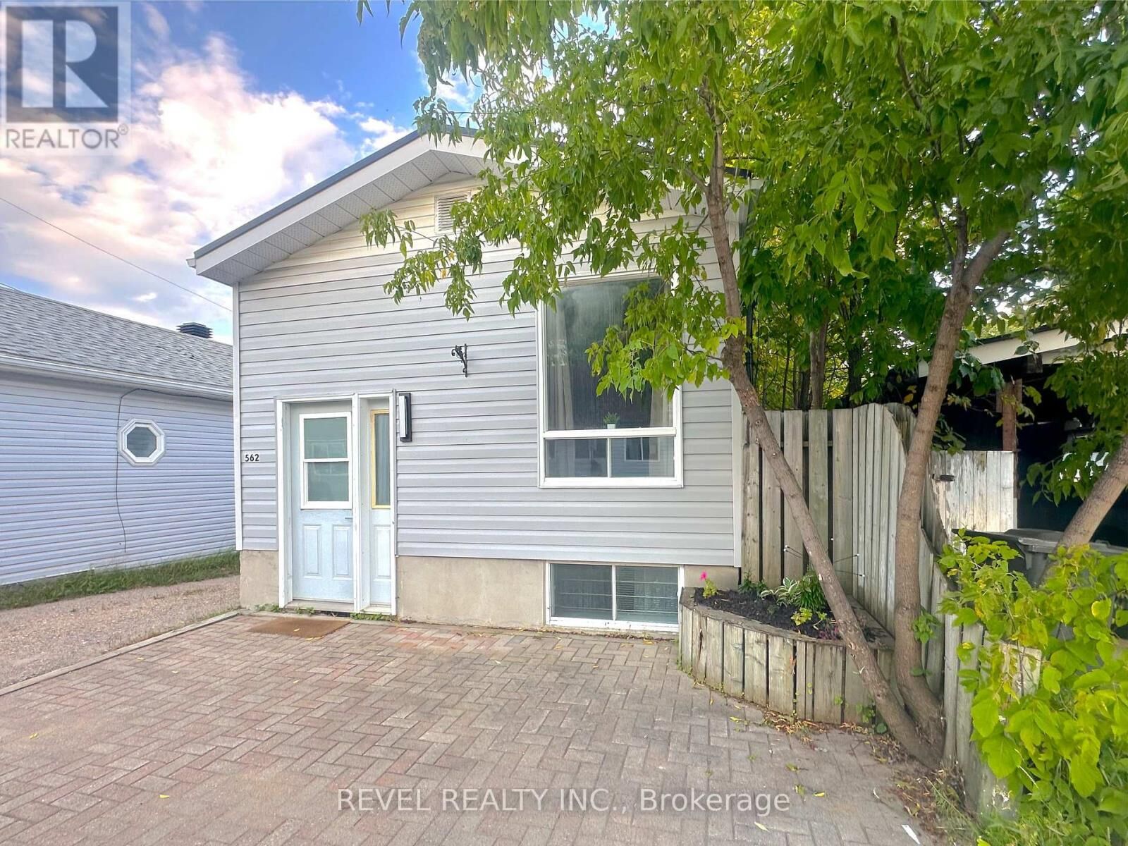 Property Photo:  562 D'Iberville Avenue  ON P0K 1G0 