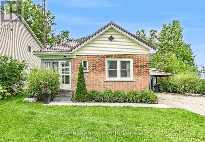 Property Photo:  120 Loveys Street East  ON N0L 1J0 