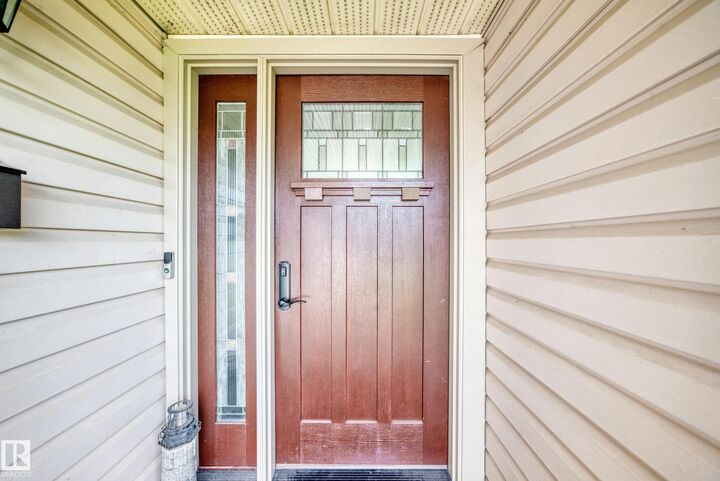 Property Photo:  10451 26 Avenue NW  AB T6J 4K1 