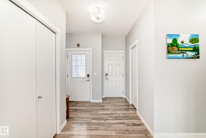 Property Photo:  16320 12 Avenue SW  AB T6W 3K4 